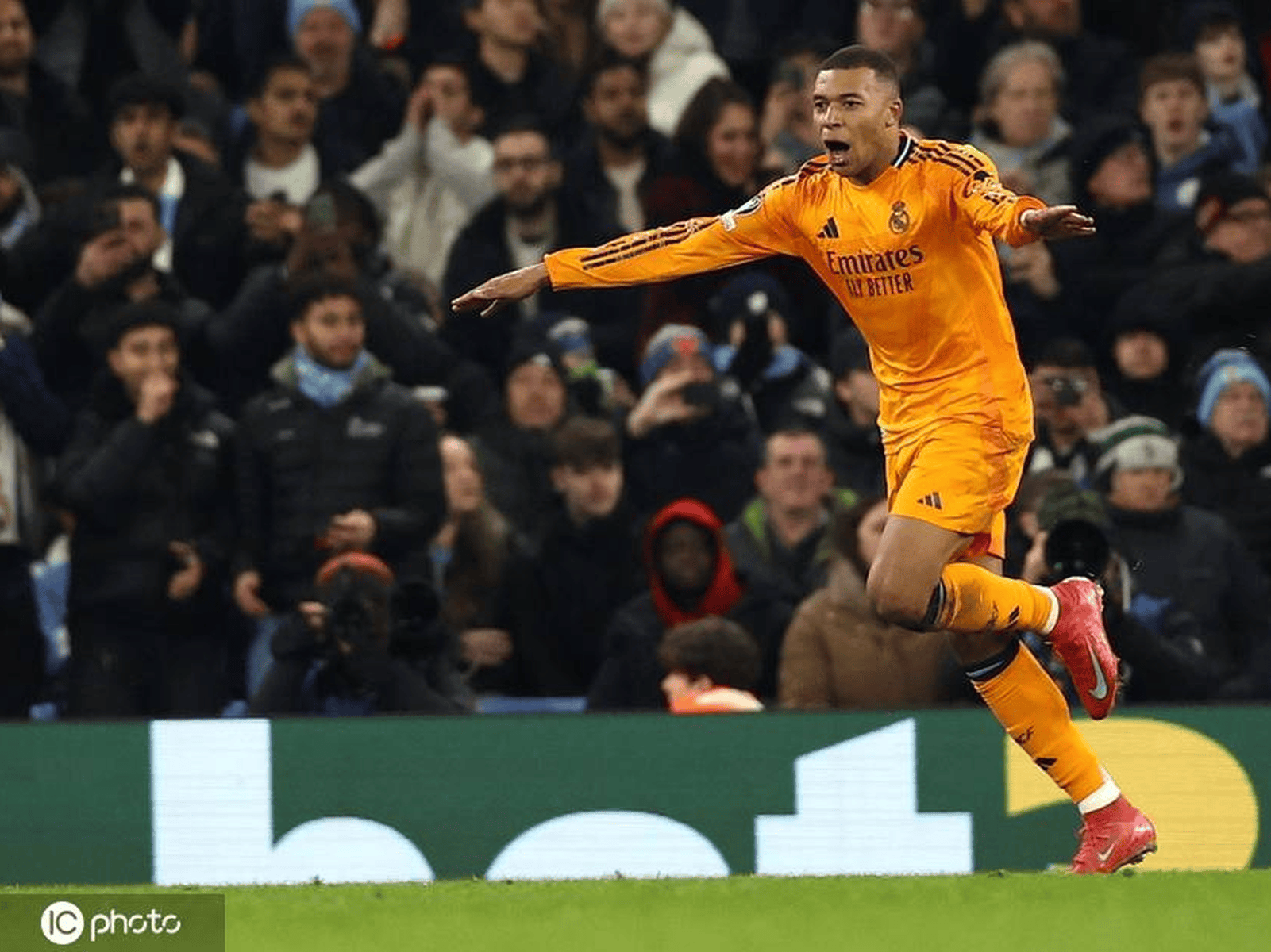 包含姆巴佩新星突破纪录表现惊艳，G2未来可期！的词条