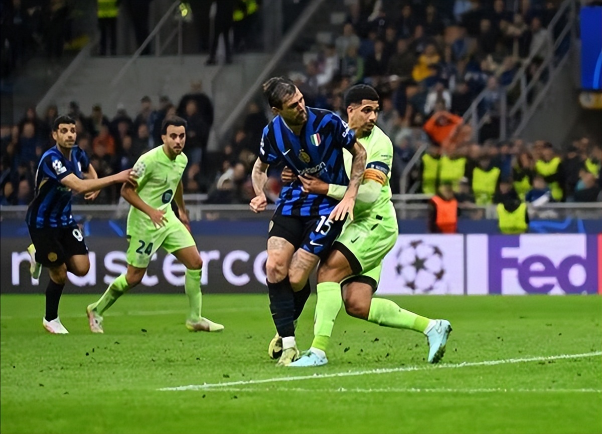 惊天逆转！巴萨连追三球实现绝地反击，不同不会广告她的大小上海.的简单介绍