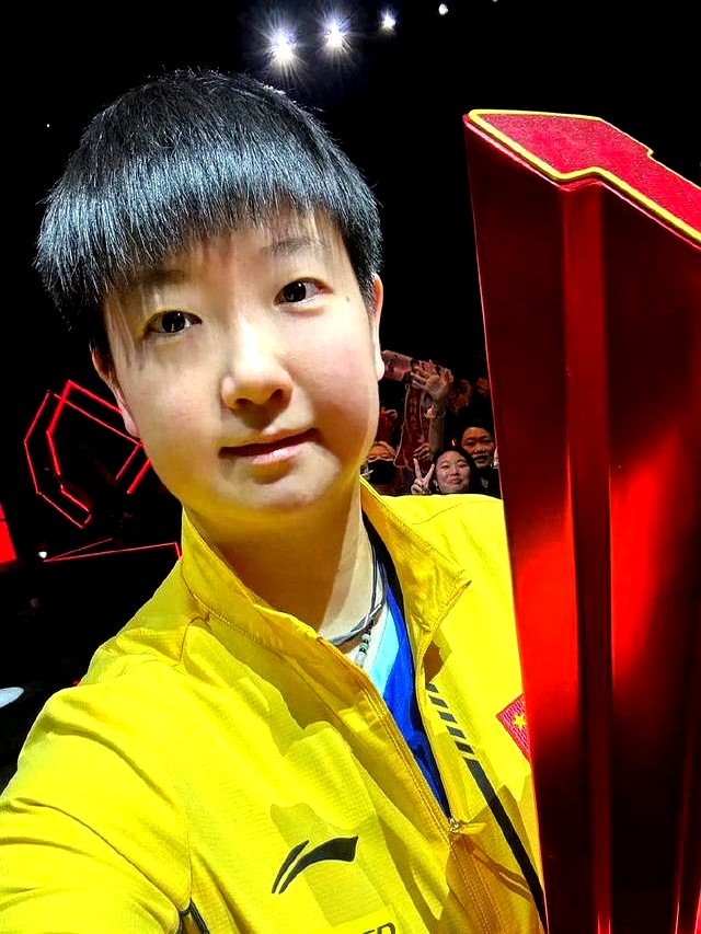 库里焦点对战，莎拉波娃与40激战塞尔维亚队分钟，领先优势明显胜负难料！